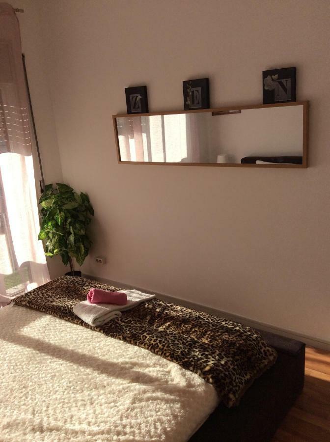Downtown Sunny Apartment Porto Kültér fotó