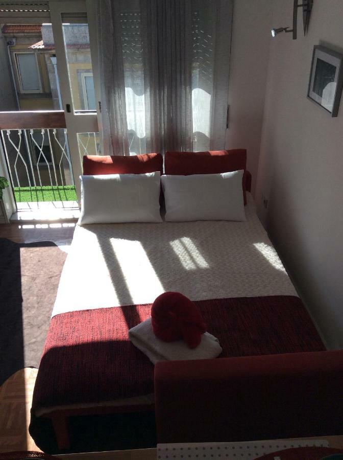 Downtown Sunny Apartment Porto Kültér fotó